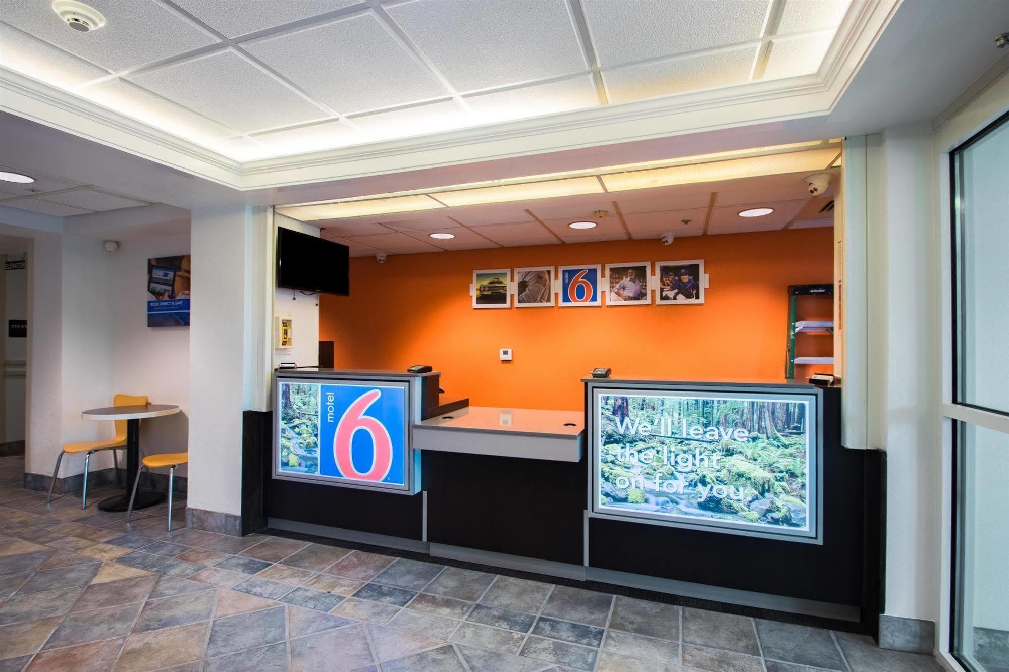 Motel 6-Portland, Or - I-5 Eksteriør bilde